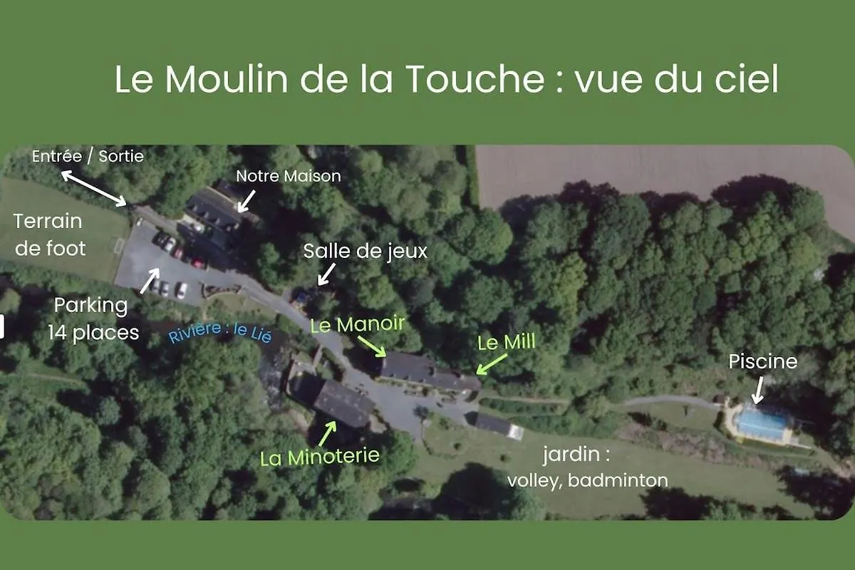 Moulin De La Touche - Manoir Piscine Nature Plouguenast-Langast 0*,  Frankrig