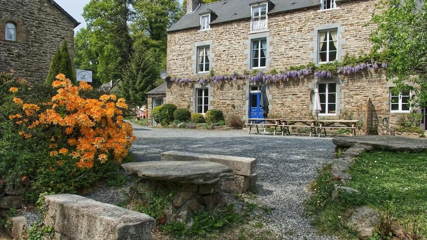 Moulin De La Touche - Manoir Piscine Nature Plouguenast-Langast 0*,